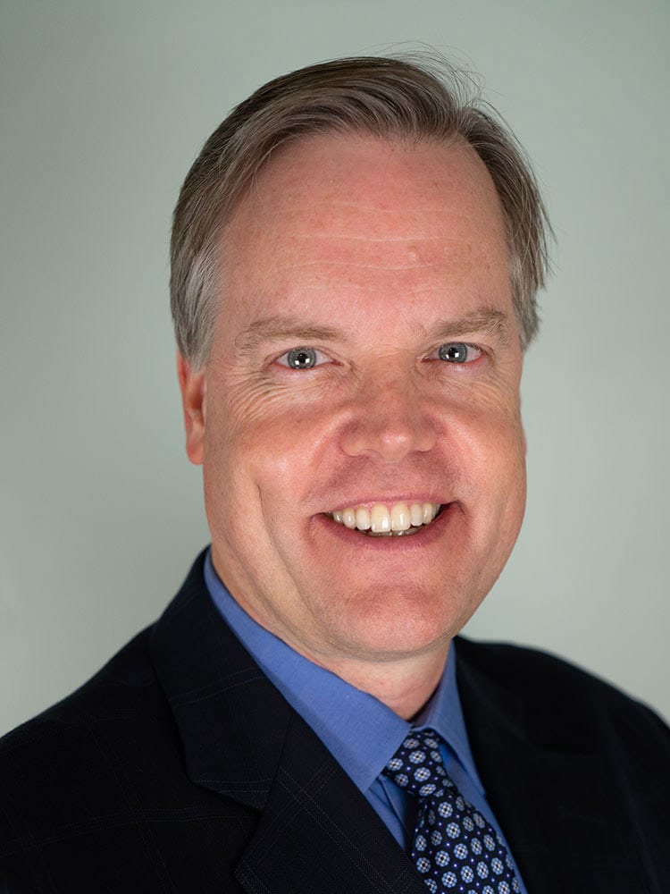 Dr. Michael Payne, orthodontist for early orthodontic treatment of kids